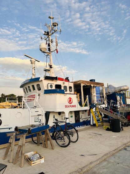 Sea Punk I mooring in Augusta